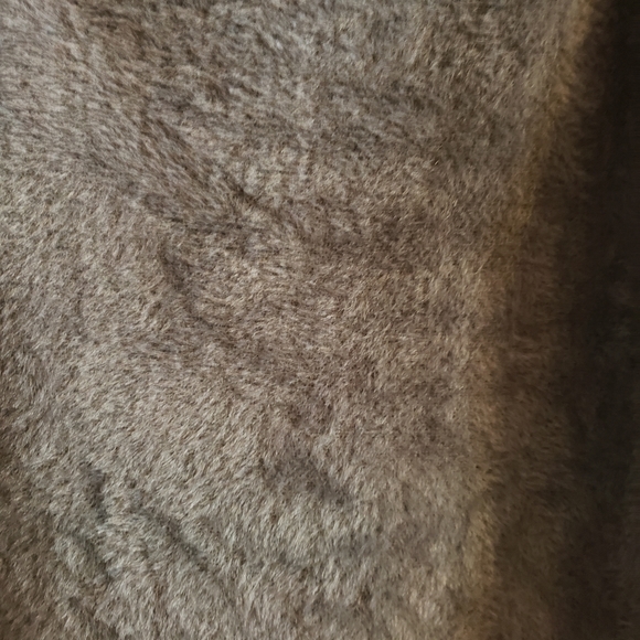 Angela Mara Forest Green Shaggy Sweater Ultra Soft Warm 3/4 Sleeve Woman L NWT - Picture 4 of 8